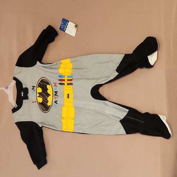 Sleeping suit🔴 - Picture 1 of 2